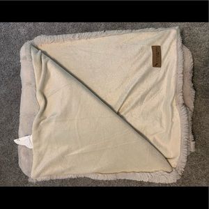 Koolaburra by Ugg Throw